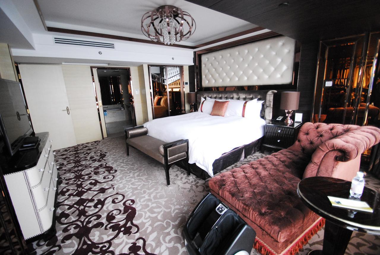 Shan Dong Hotel Цзинань Экстерьер фото