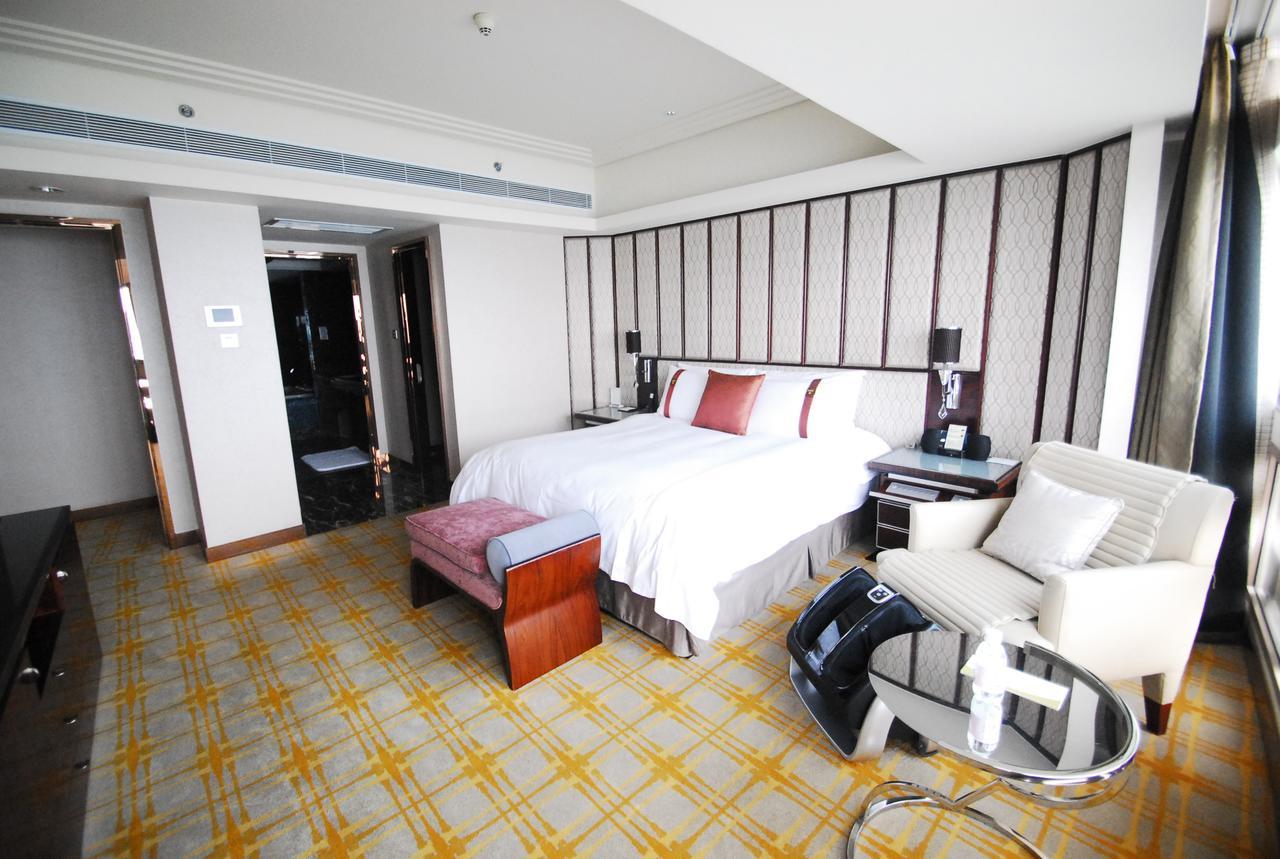 Shan Dong Hotel Цзинань Экстерьер фото