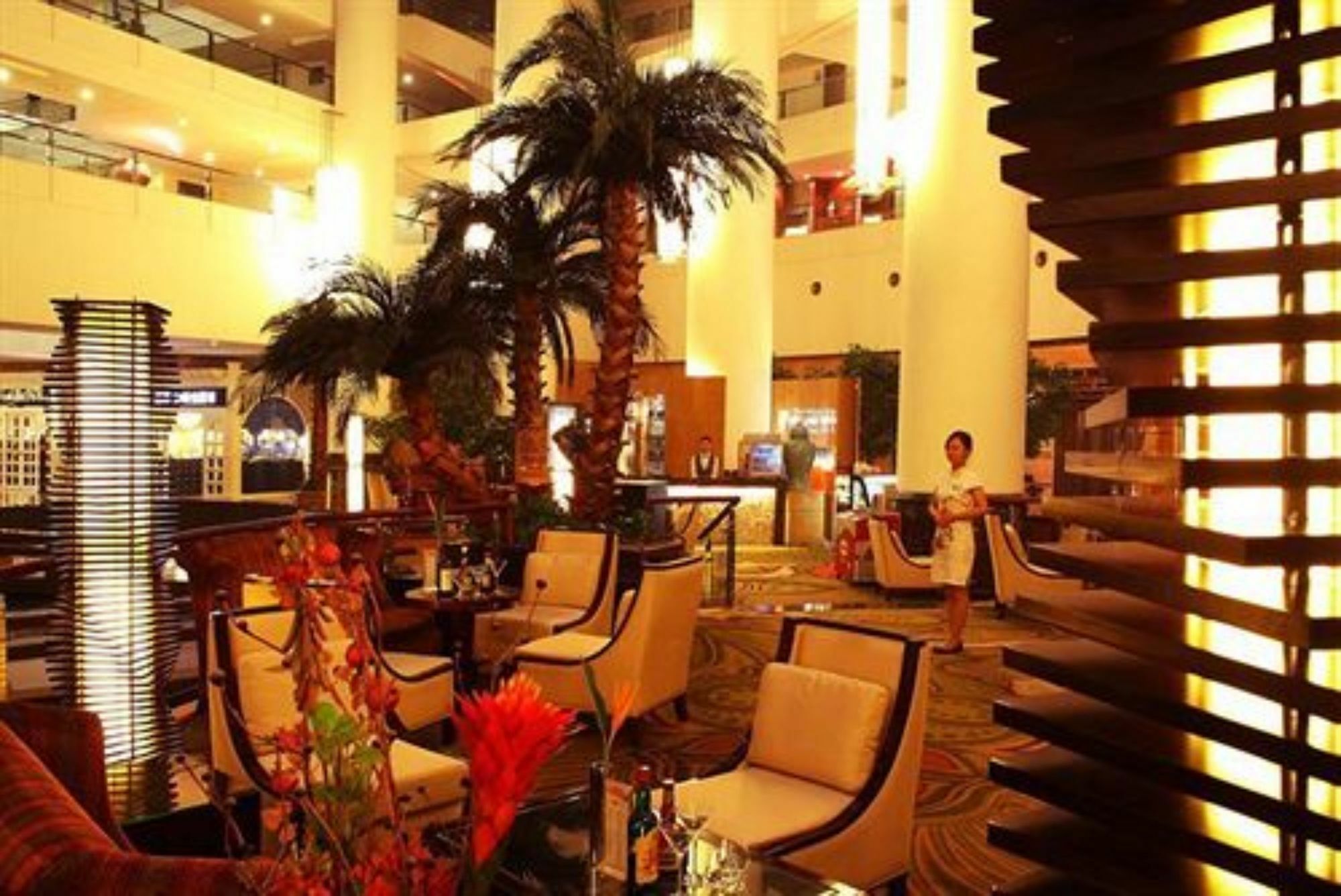 Shan Dong Hotel Цзинань Экстерьер фото