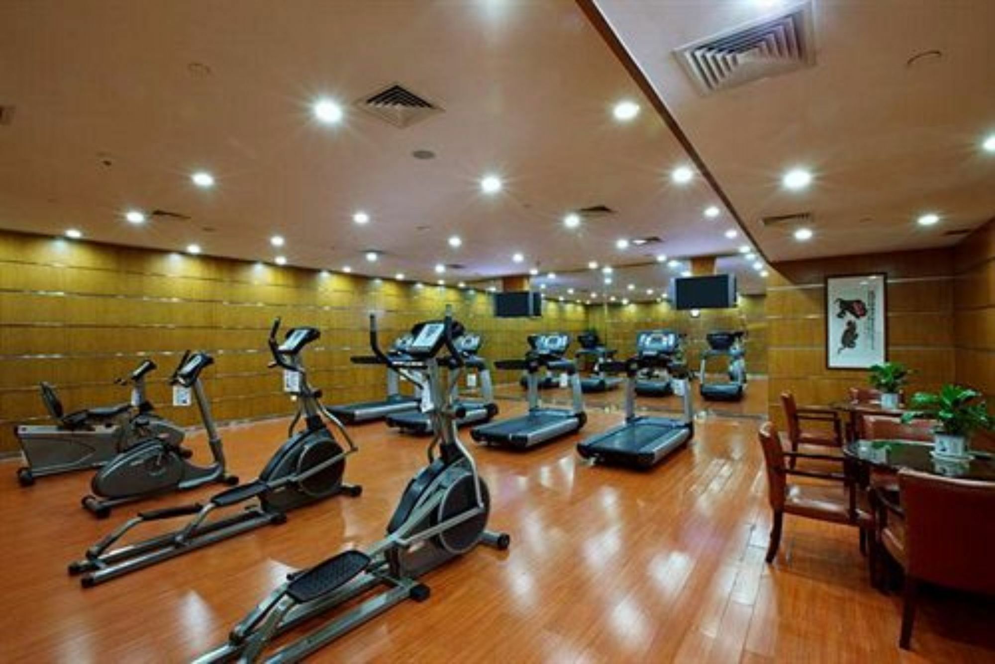 Shan Dong Hotel Цзинань Экстерьер фото